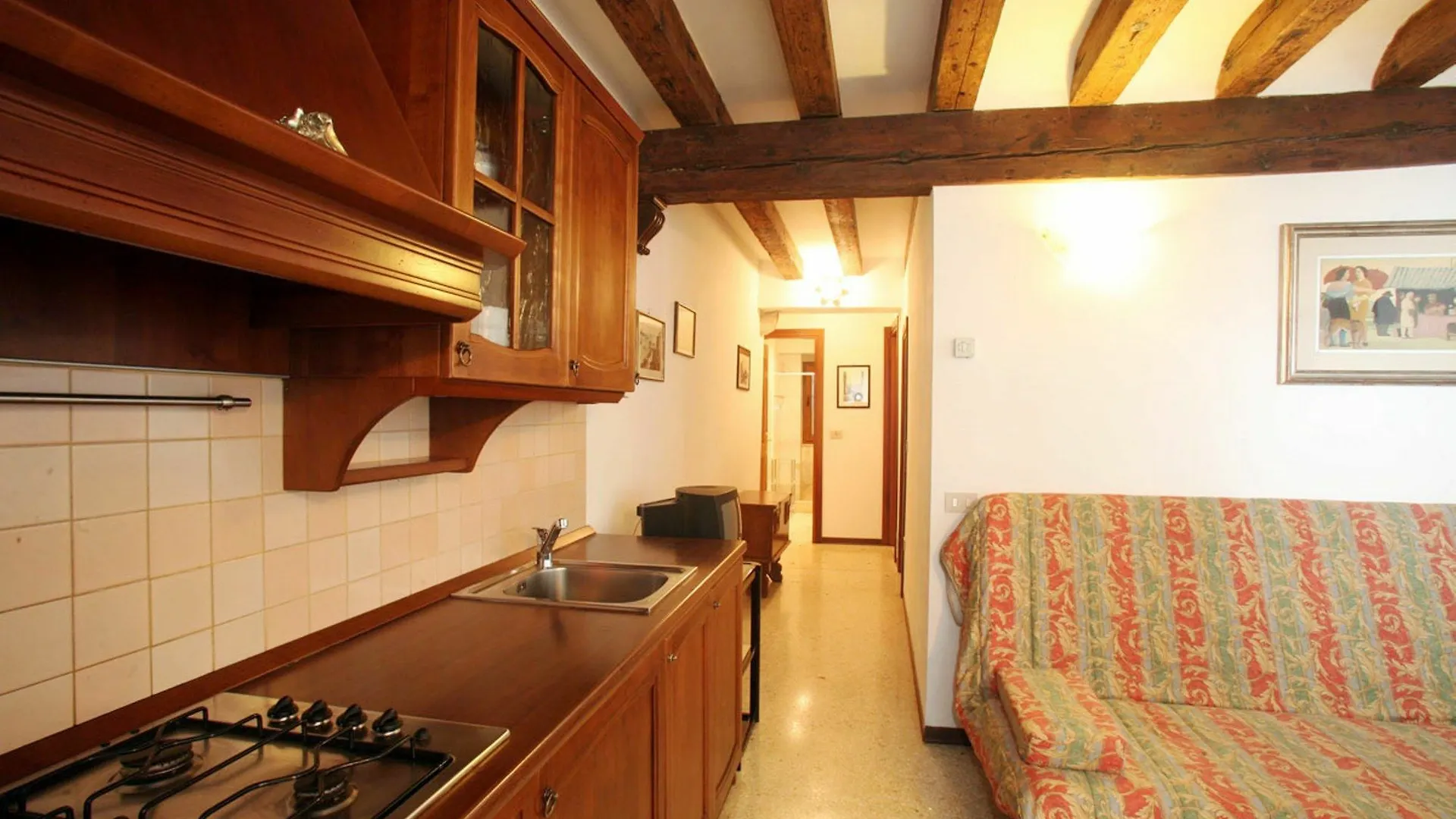 Angels - Wr Apartments Venice